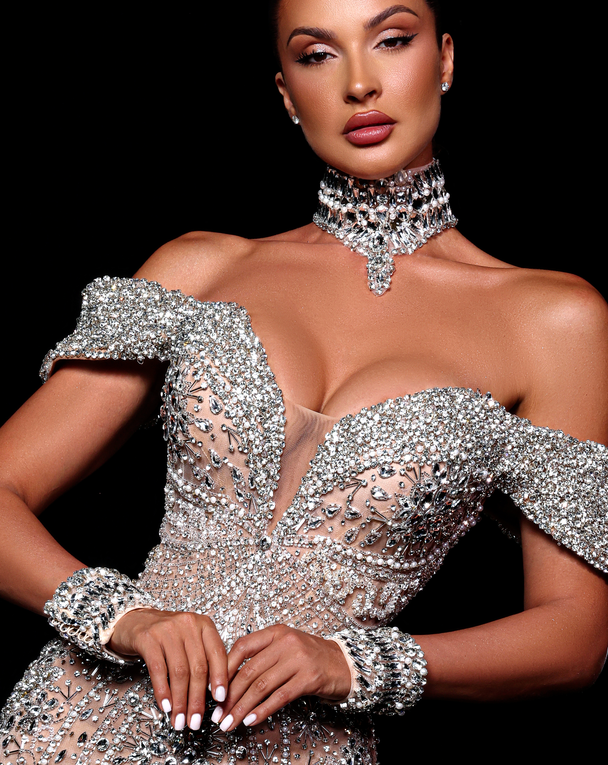 Rent Kosovo Designer Dress - TABJA - Embara